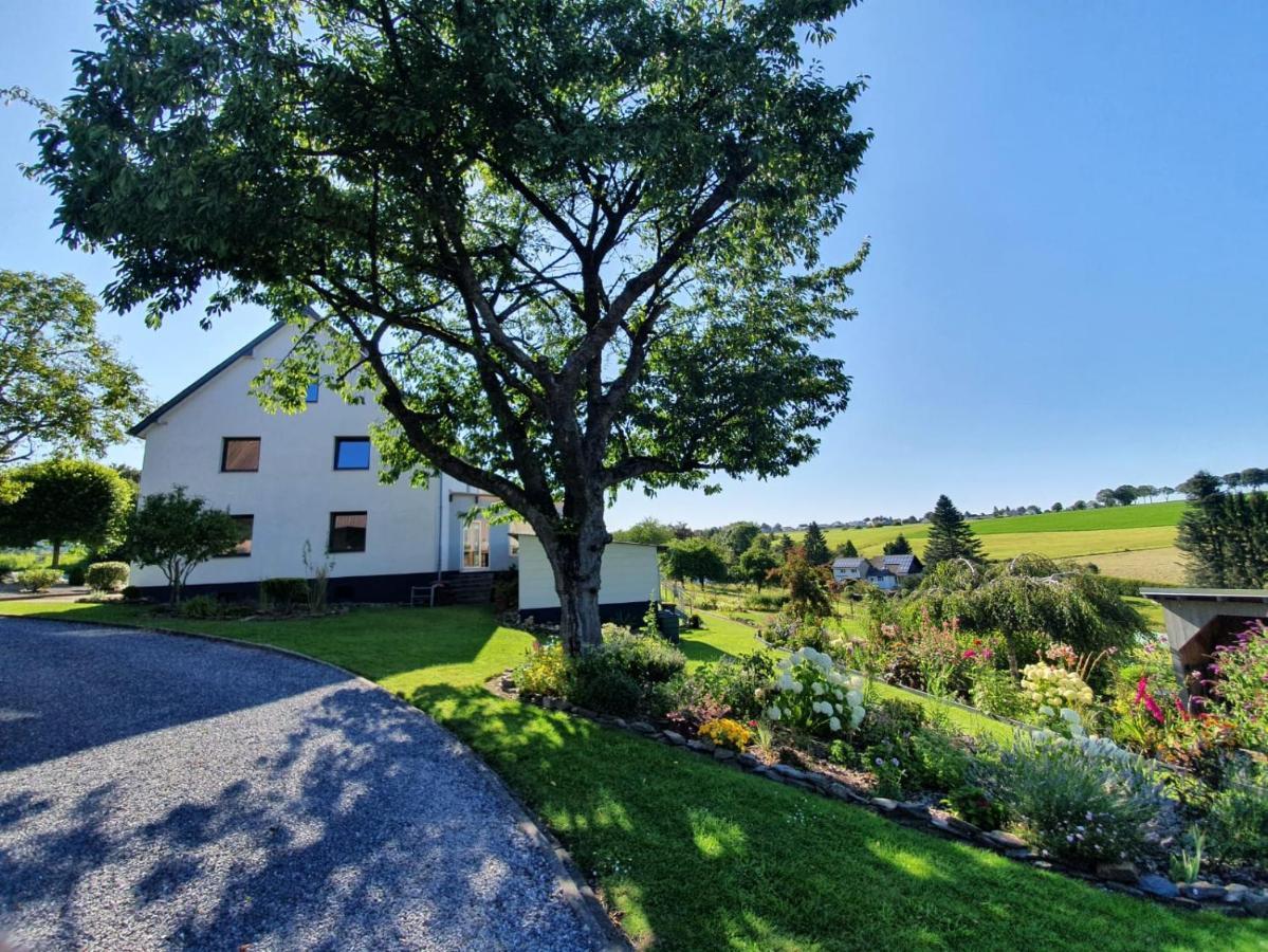Eifel-Ferienhaus Landblick Hürtgenwald Buitenkant foto
